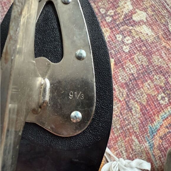 Women's Size 6 CCM Champion Deluxe White Ice Skates SP edition - Picture 10 of 11